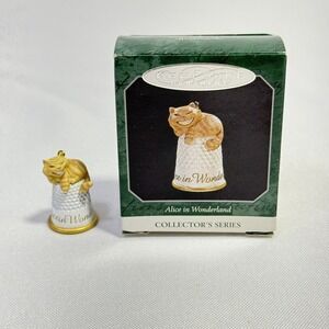 Alice In Wonderland CHESHIRE CAT Hallmark Keepsake Ornament 1998 4th In Series